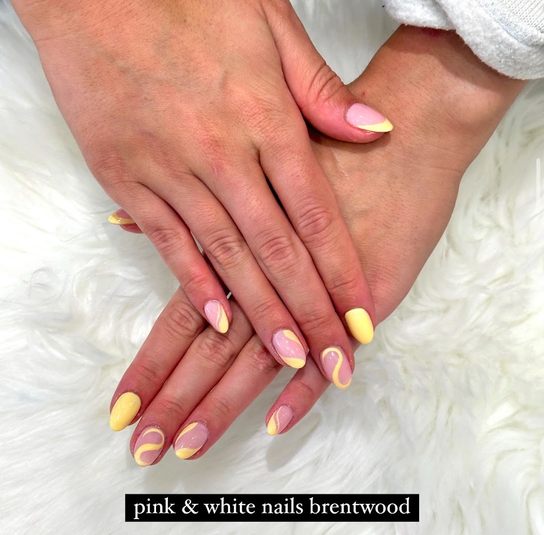 Pink & White · Photos 5